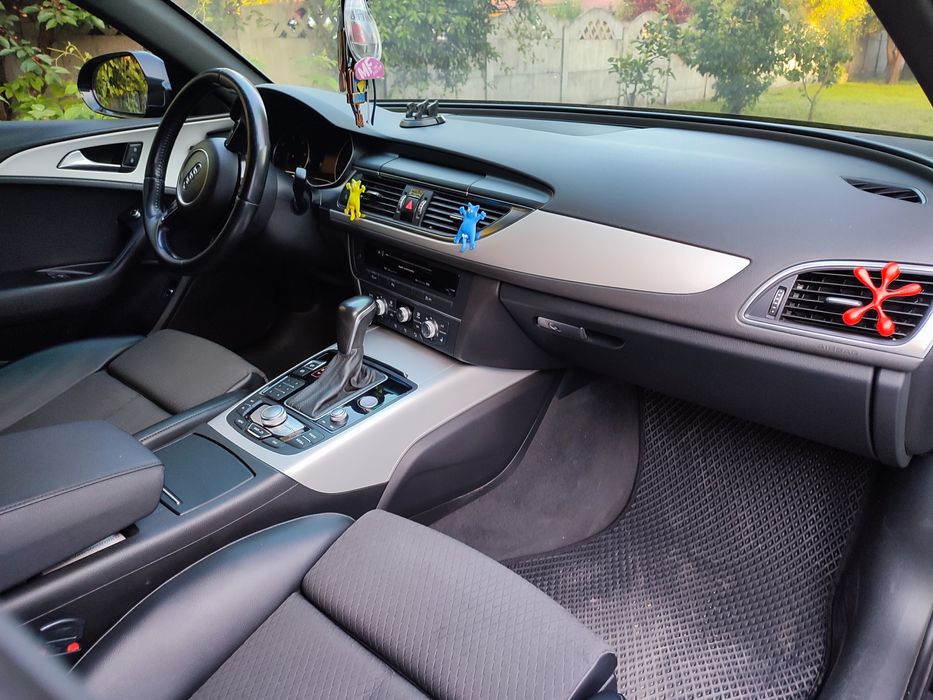 Автомобіль Audi A6C7