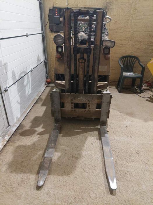 Wózek widłowy Rak A7