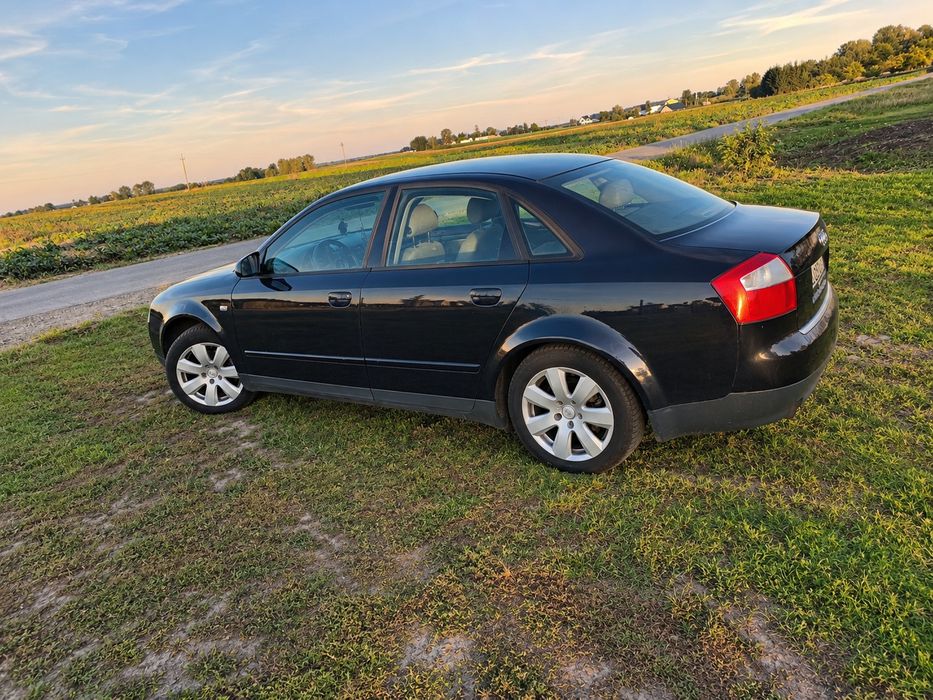 Audi A4 1.6 MPI w bardzo dobrym stanie