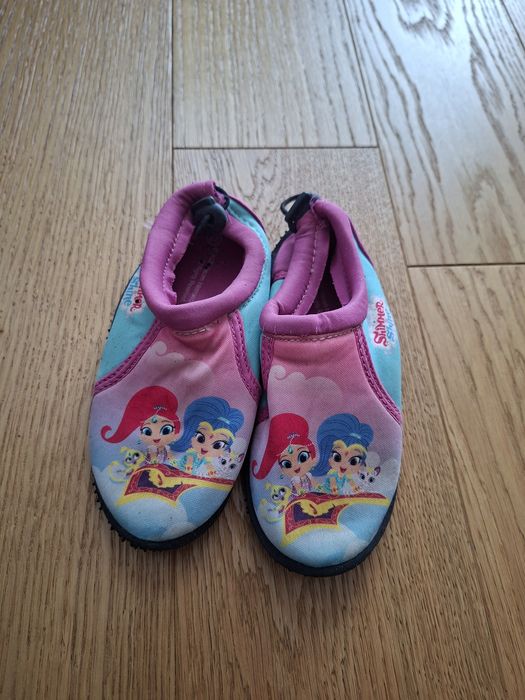Buty do wody dla dziewczynki