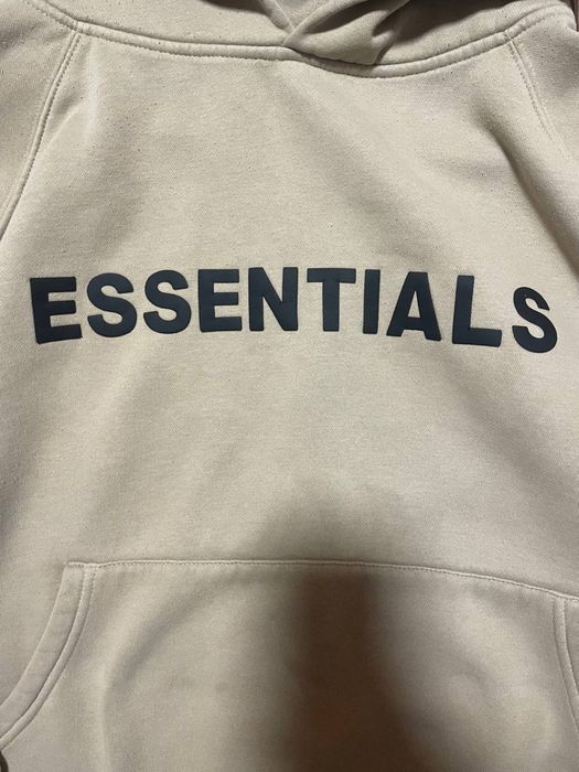 Продам Кофта Essentials