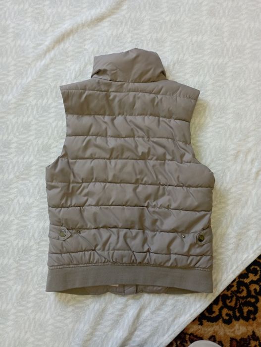 Женская жилетка  H&M
Жилетка