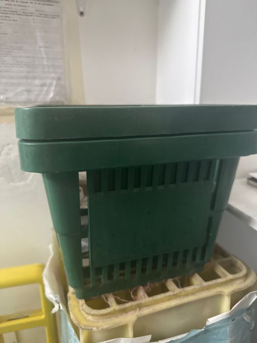 Cestos de mini mercado