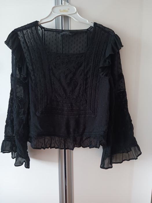 Bluzka wizytowa / galowa / imprezowa czarna marki Zara  XS / S