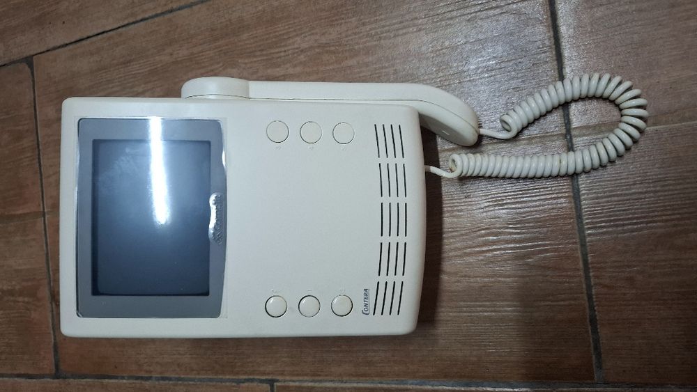 Telefone contera