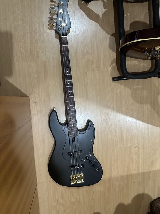 Baixo Jazz Bass Marcus Miller v3