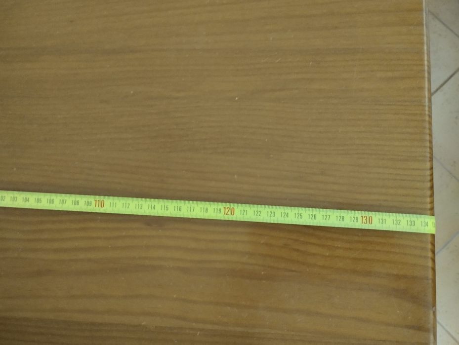 Mesa de jantar extensível + Cadeiras em Madeira Maciça – Pinho Mel