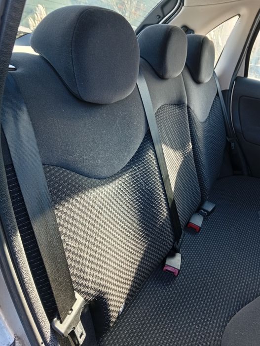 Citroen C 3 de 2010 com 40.000 km