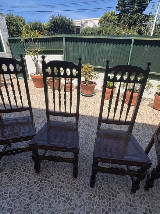 Conjunto de 6 Cadeiras Vintage em Carvalho Escuro