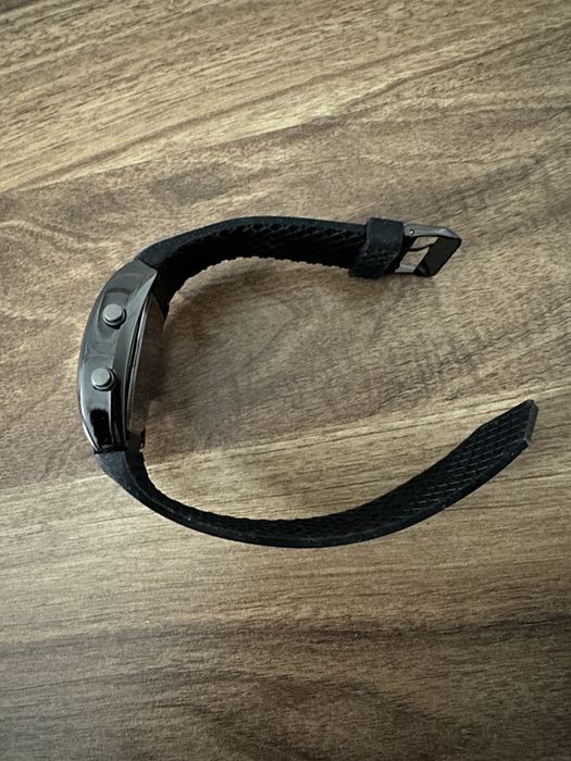 Elegancki zegarek elektroniczny