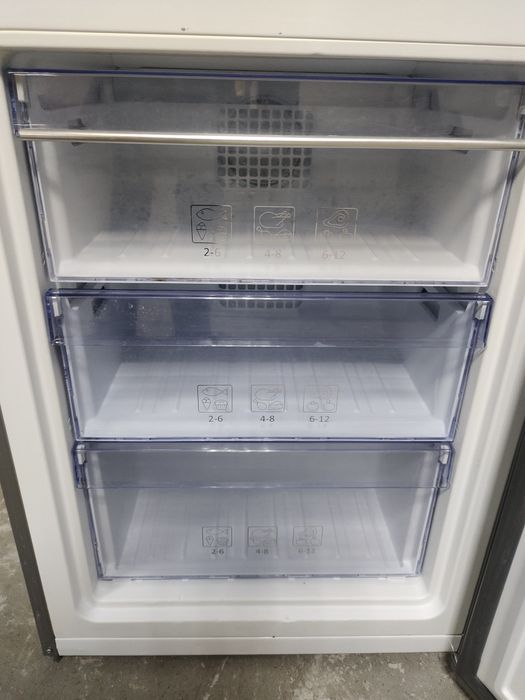 Холодильник Beko з Європи. 185см. Металік