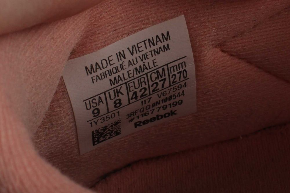 Замшеві чоловічі кросівки Reebok Classic оригінал, розмір 42 (замшевые мужские кроссовки)