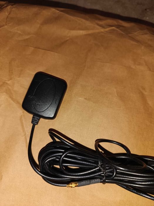 Antena do nawigacji GPS AT-65