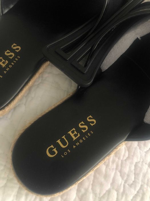 Guess klapki roz 8