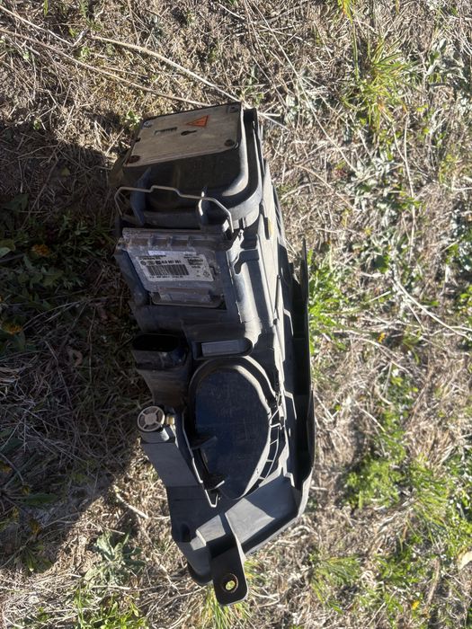 Lampy przód bi xenon skrętny passat b6