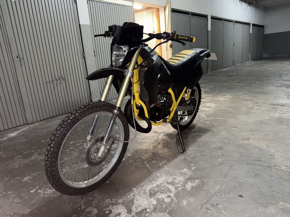 Suzuki rmx 50cc.