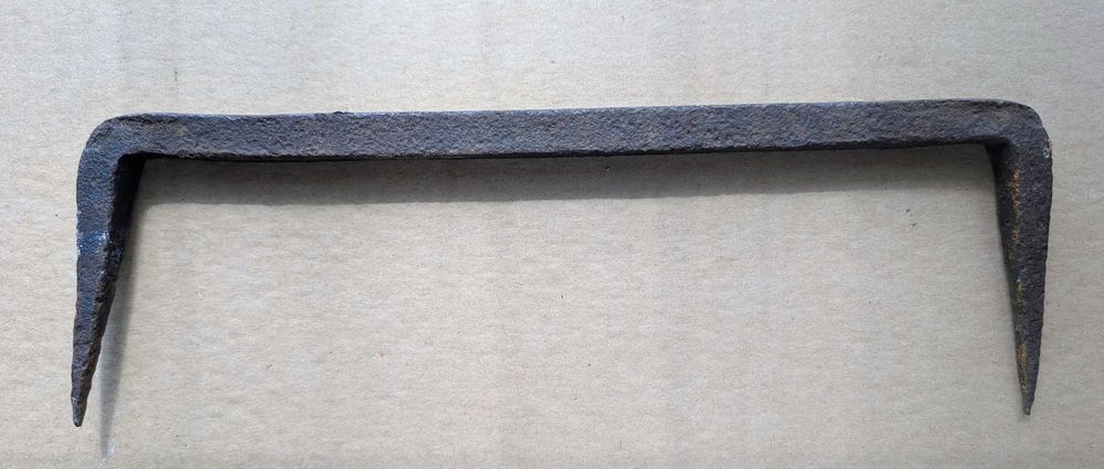 Klamra ciesielska PRL zabytkowa