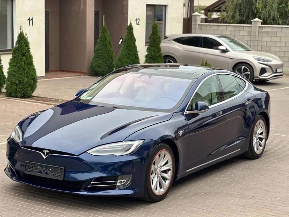 Продам Tesla S 100 D
