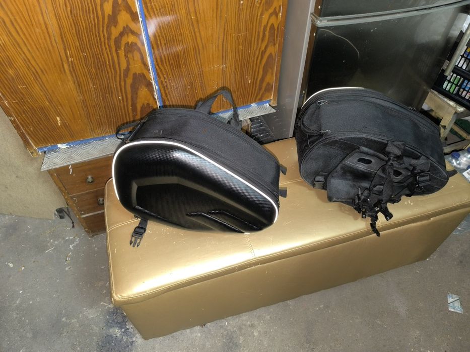 Alforges novos espanciveis para dois capacetes ou algo mais