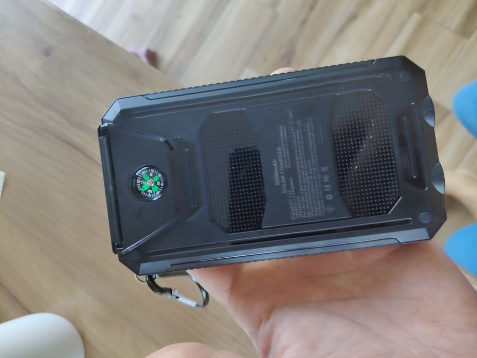 Powerbank solar  latarka