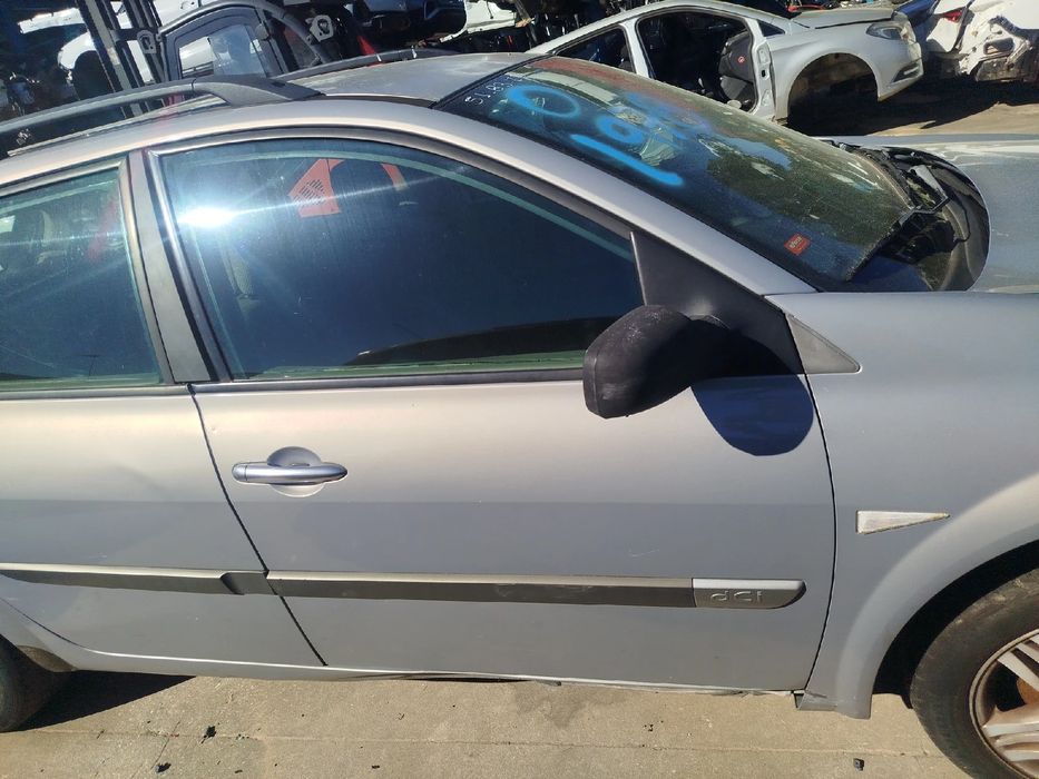 Porta frente direita RENAULT Megane II Break (KM0/1_)