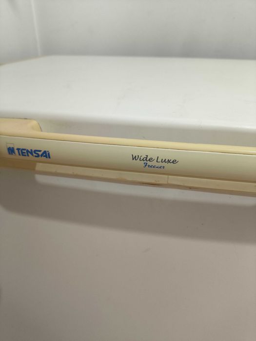 Arca congeladora- Tensai - 240Lt