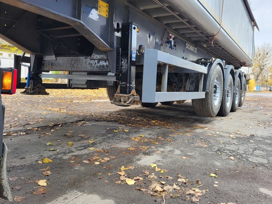 Зерновоз напівпричіп