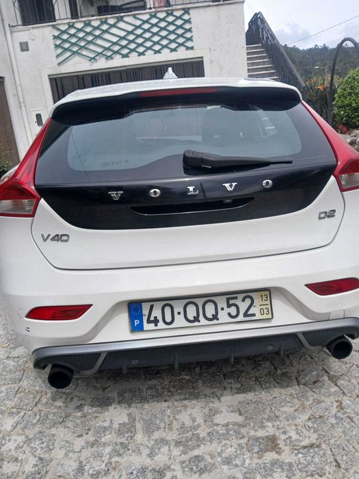 Volvo V40  Diesel 2015 — Oportunidade