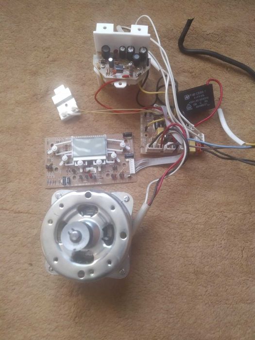 Wypiekacz do chleba  SILVERCREST SBB 850 EDS A1 - Części elektroniczne