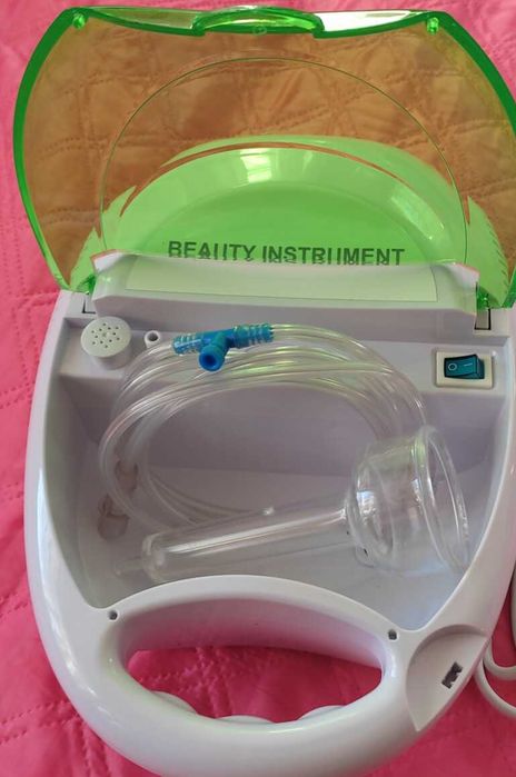 Вакуумный массажер.