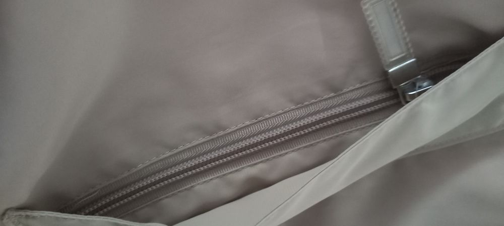 Kurtka damska przeciwdeszczowa