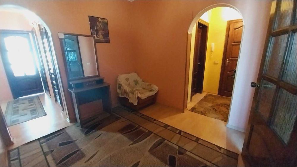 Продається 4х.кім.квартира поряд з Цумом