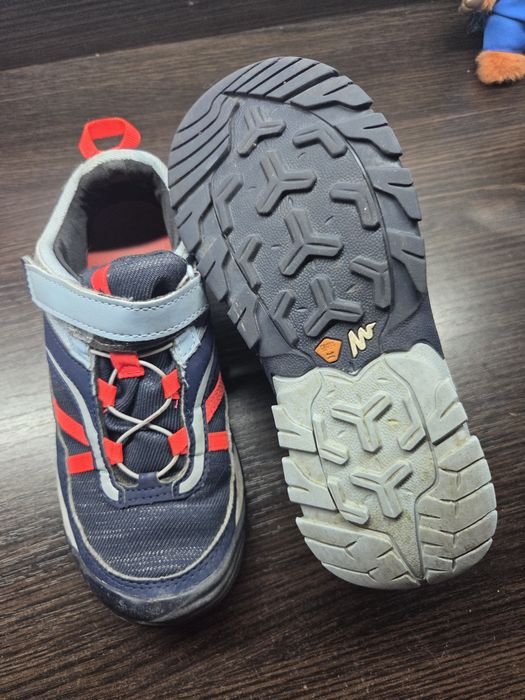 Кроссовки трекинговые на девочку Quechua