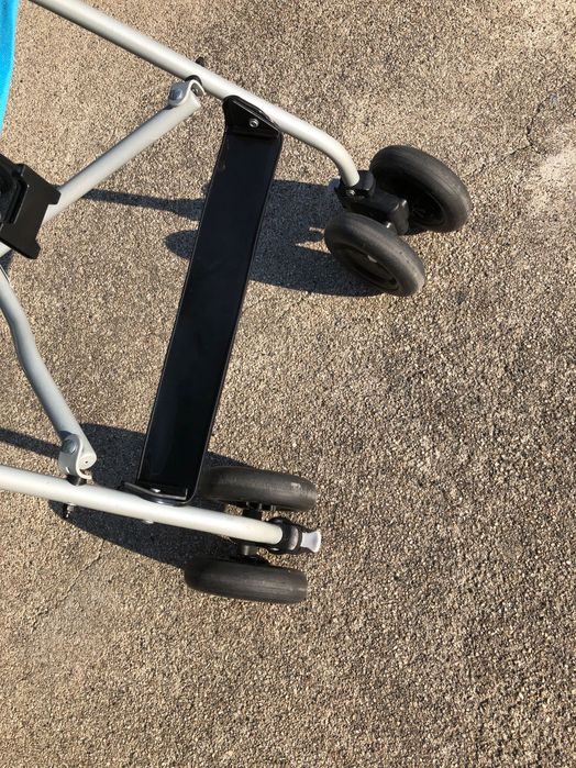 Carrinho de bebê para passeio