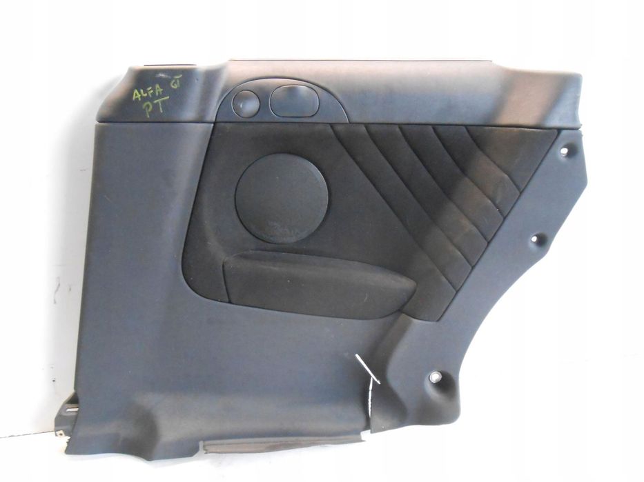 tapicerka prawy tył alfa romeo gt #
