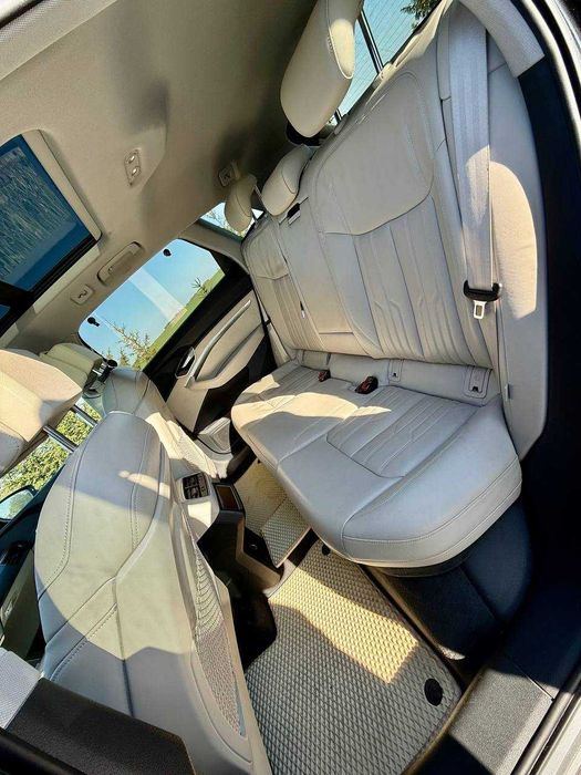 Audi e-tron 2019