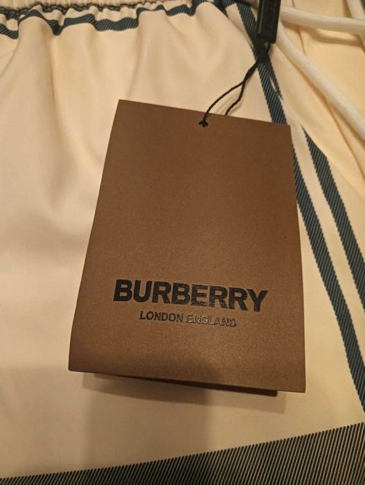 spodenki burberry