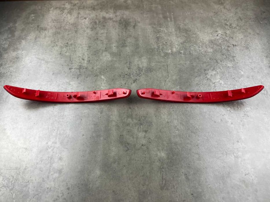 Відбивач у Задній Бампер (ЛІВИЙ, ПРАВИЙ) М Paket - BMW 3 GT (F34)