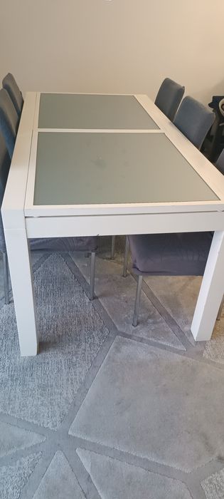 Mesa de jantar extensível