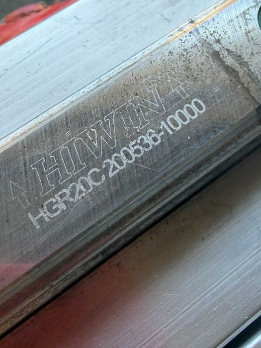 HIWIN Prowadnica liniowa 20mm - 118cm