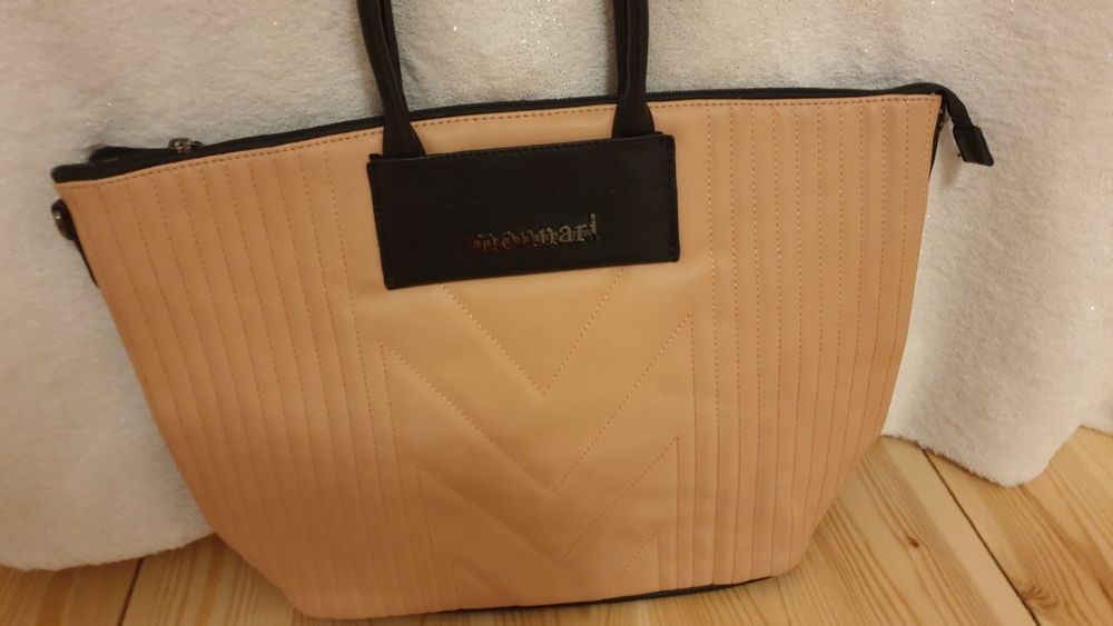 Torebka czarna Monnari