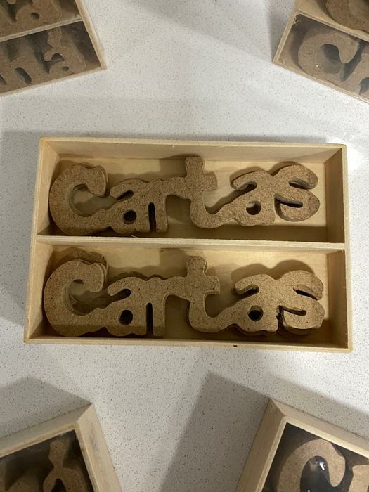 Trabalhos manuais : letras em MDF