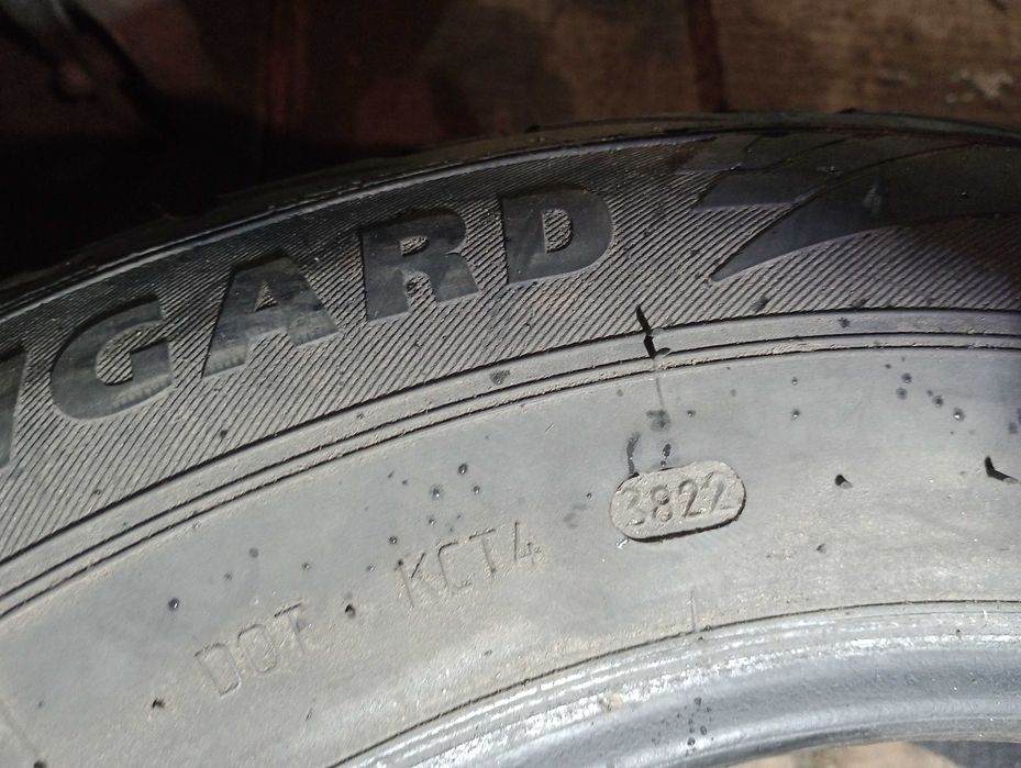 Резина 215/65/16