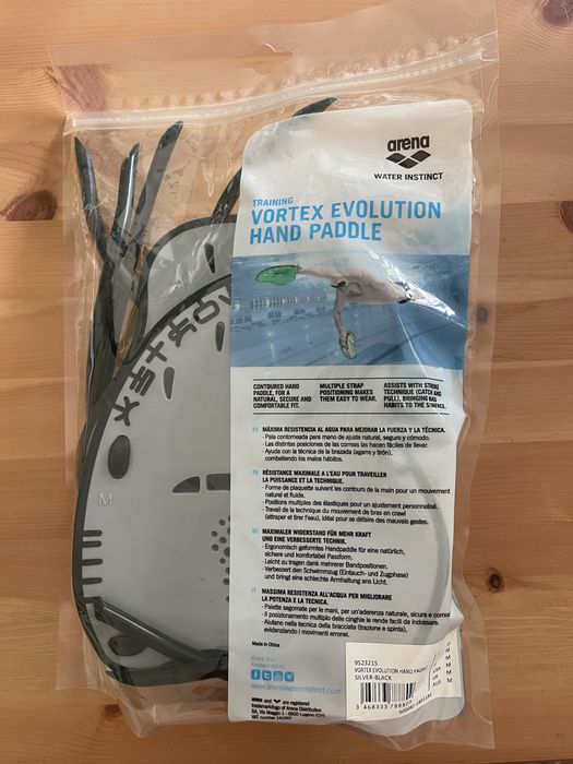 Arena Vortex Evolution Hand Paddle
