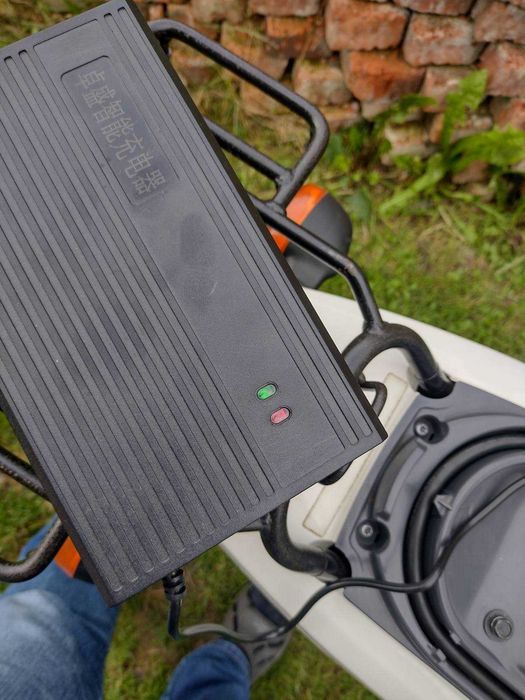 Электроскутер Yamaha EC-03
