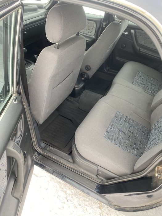 Продам волгу 31105