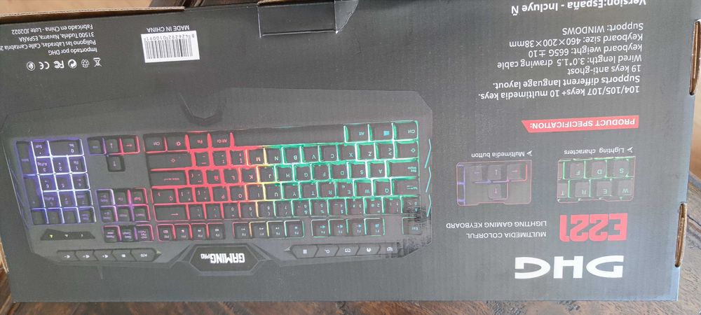 Teclado de jogo com retroiluminação a várias cores (Novo)