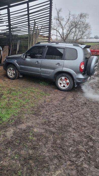 Продам Нива Шевроле