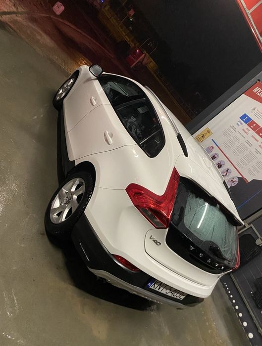 Volvo V40 CC 2013