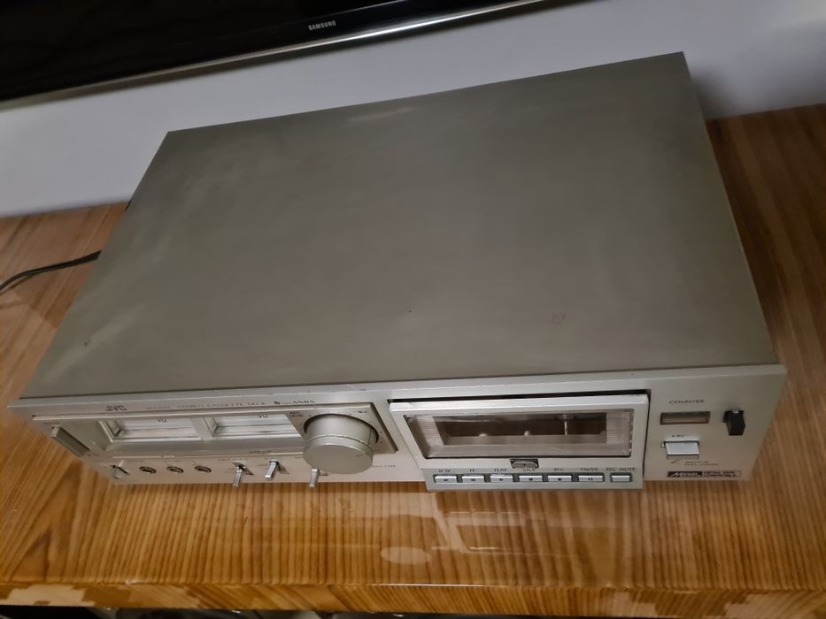 Magnetofon JVC KD-A33